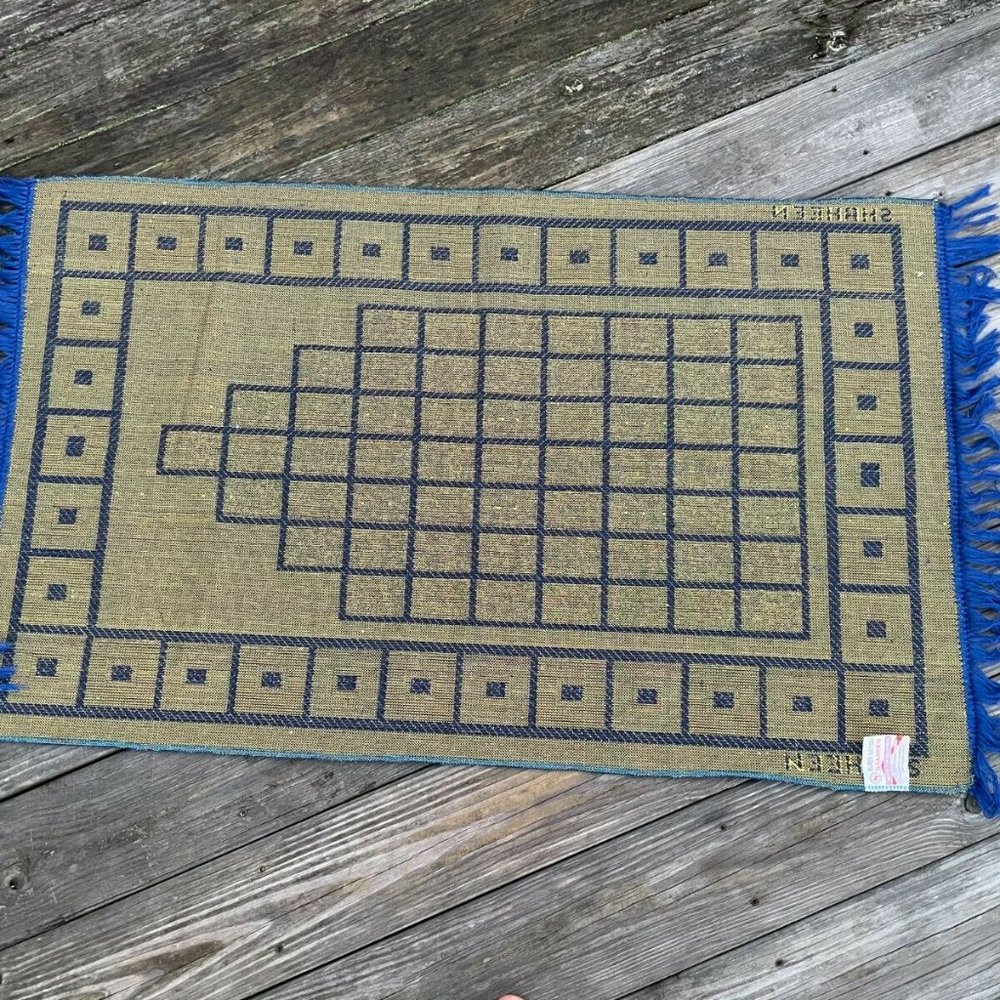 Pray Rug Jai Namaz Area Rug Blue Velvet Soft Religious Rug Muslim Islamic Rug - Picture 7 of 10